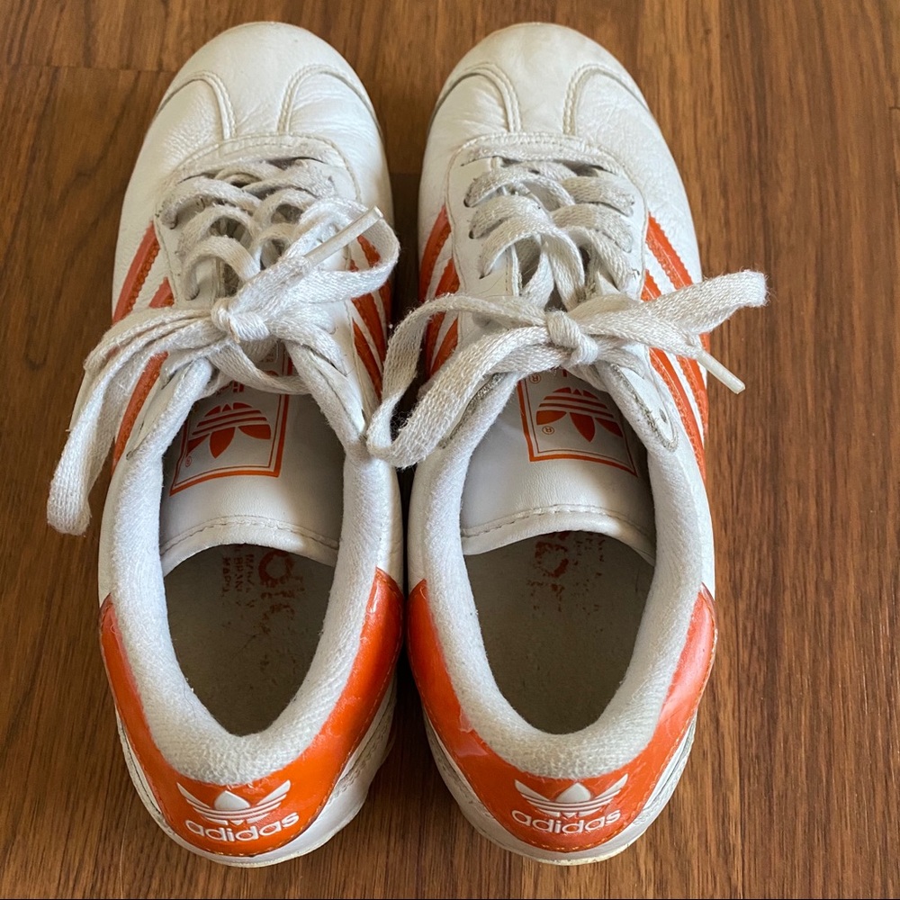 adidas orange stripe shoes